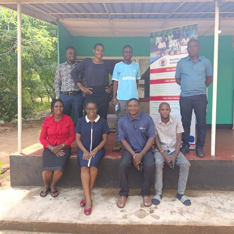 Monitoring and Evaluation training with the Science and Programme Manager facilitator Albert Duwe.